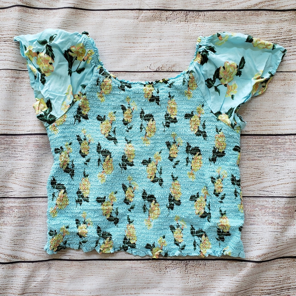 Justice Floral Smocked Round Neck Top 18 plus - Picture 9 of 9